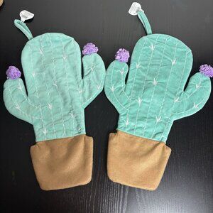 Lot of 2 Potted Green Cactus Shaped Christmas Holiday Stockings, NWT
